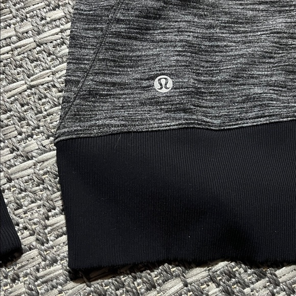 Lululemon | Quarter Zip Sweater - Picture 9 of 16